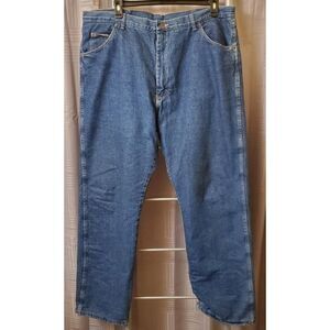 Wrangler Rugged  Wear‎ Men's 42x32 Red Fleece Lined Jeans